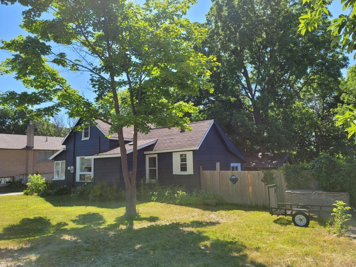 Villa Healven Barrie Exterior foto